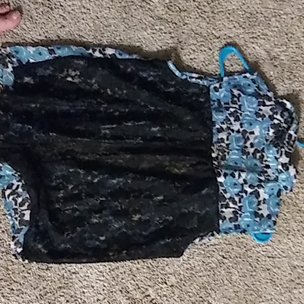 Tank - Picture 2 of 2